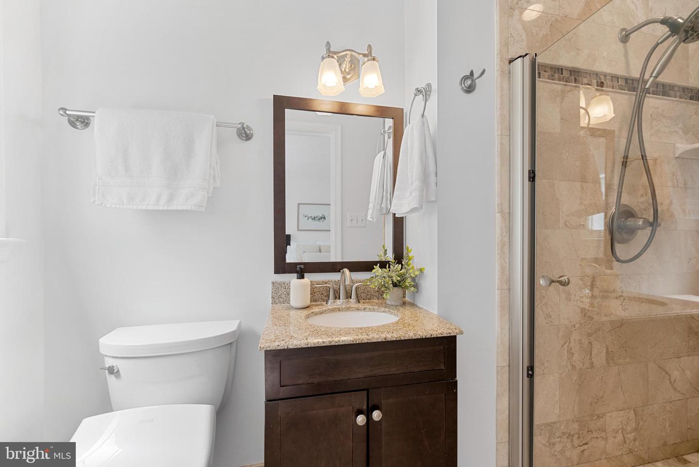 802 JANNEYS LN, ALEXANDRIA, Virginia 22302, 3 Bedrooms Bedrooms, ,2 BathroomsBathrooms,Residential,For sale,802 JANNEYS LN,VAAX2047774 MLS # VAAX2047774