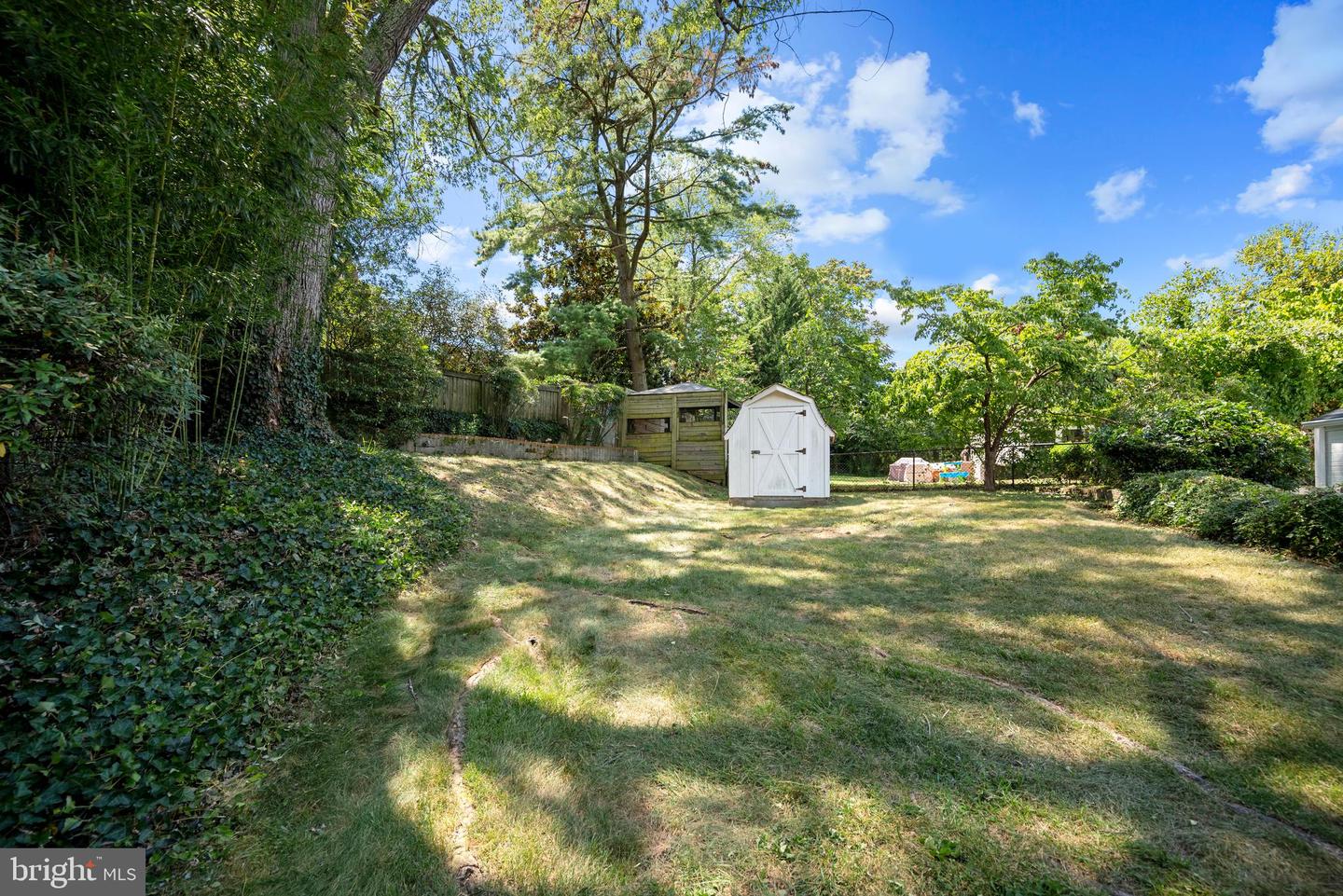 802 JANNEYS LN, ALEXANDRIA, Virginia 22302, 3 Bedrooms Bedrooms, ,2 BathroomsBathrooms,Residential,For sale,802 JANNEYS LN,VAAX2047774 MLS # VAAX2047774