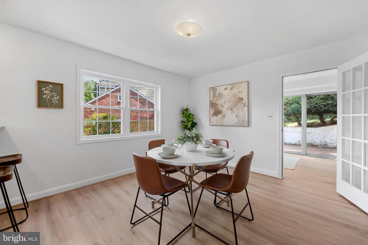 802 JANNEYS LN, ALEXANDRIA, Virginia 22302, 3 Bedrooms Bedrooms, ,2 BathroomsBathrooms,Residential,For sale,802 JANNEYS LN,VAAX2047774 MLS # VAAX2047774