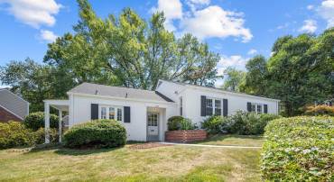 802 JANNEYS LN, ALEXANDRIA, Virginia 22302, 3 Bedrooms Bedrooms, ,2 BathroomsBathrooms,Residential,For sale,802 JANNEYS LN,VAAX2047774 MLS # VAAX2047774