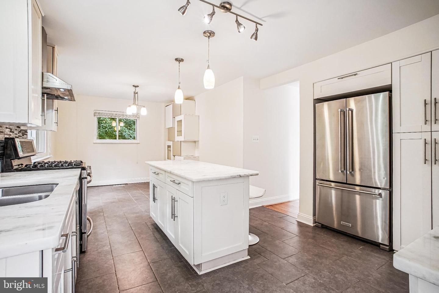 3530 MORNINGSIDE DR, FAIRFAX, Virginia 22031, 4 Bedrooms Bedrooms, ,3 BathroomsBathrooms,Residential,For sale,3530 MORNINGSIDE DR,VAFX2257128 MLS # VAFX2257128