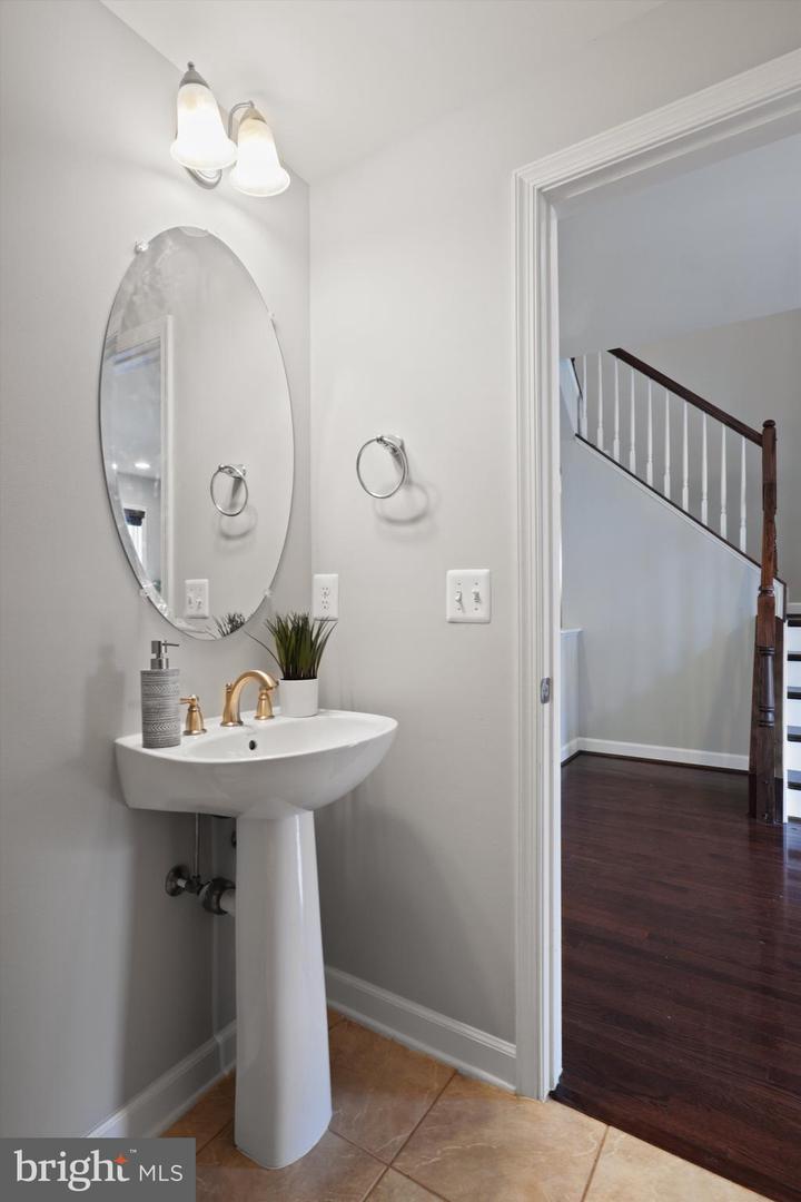 6255 CASDIN DR, ALEXANDRIA, Virginia 22310, 3 Bedrooms Bedrooms, ,2 BathroomsBathrooms,Residential,For sale,6255 CASDIN DR,VAFX2257306 MLS # VAFX2257306