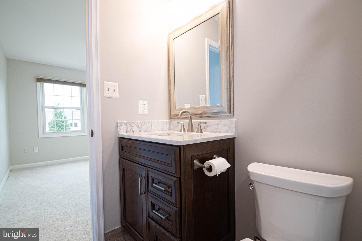 21923 MYRTLEWOOD SQ, STERLING, Virginia 20164, 3 Bedrooms Bedrooms, ,2 BathroomsBathrooms,Residential,For sale,21923 MYRTLEWOOD SQ,VALO2103234 MLS # VALO2103234