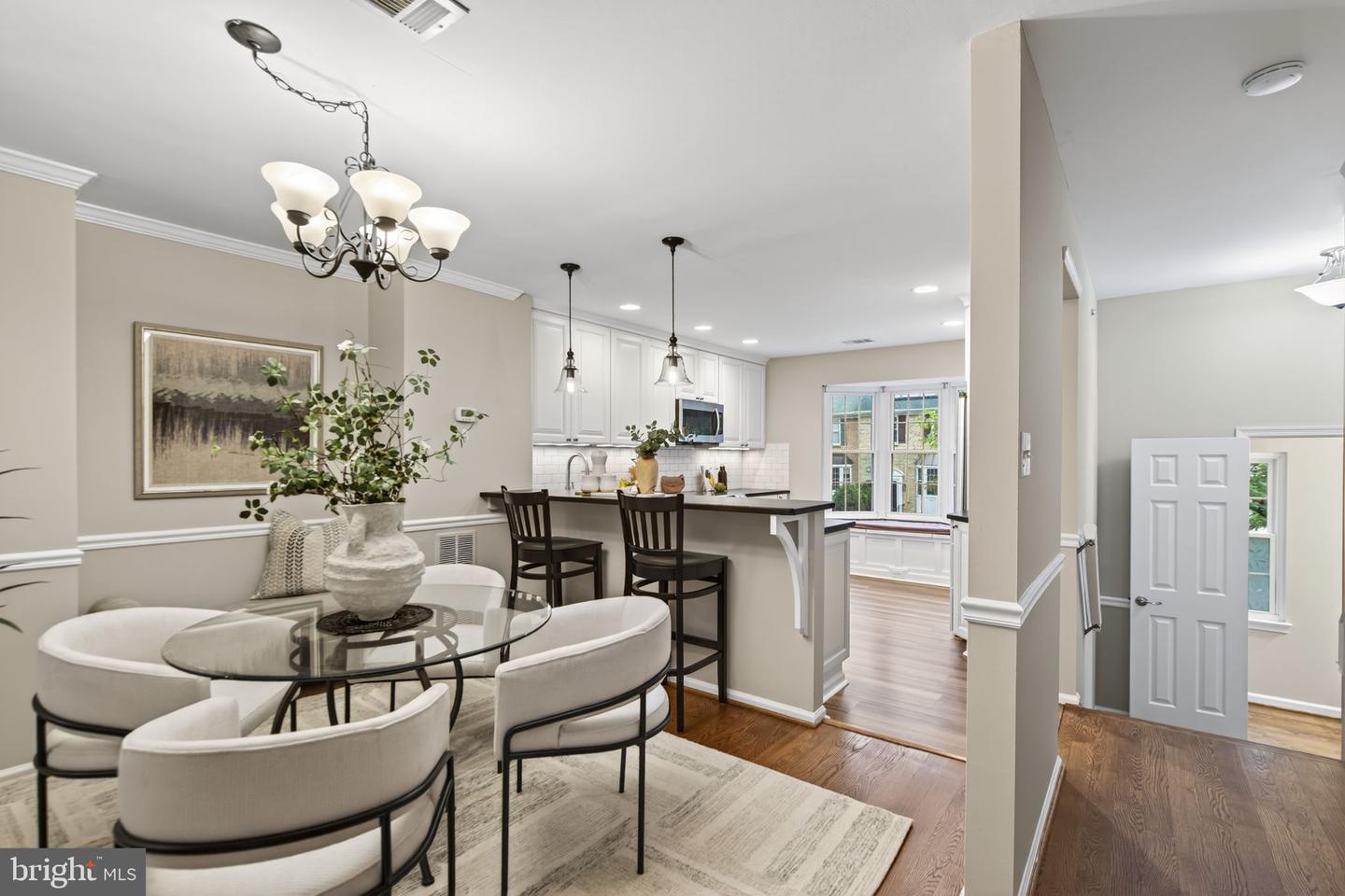 6750 CARDINAL WOODS CT, LORTON, Virginia 22079, 3 Bedrooms Bedrooms, ,2 BathroomsBathrooms,Residential,For sale,6750 CARDINAL WOODS CT,VAFX2258026 MLS # VAFX2258026
