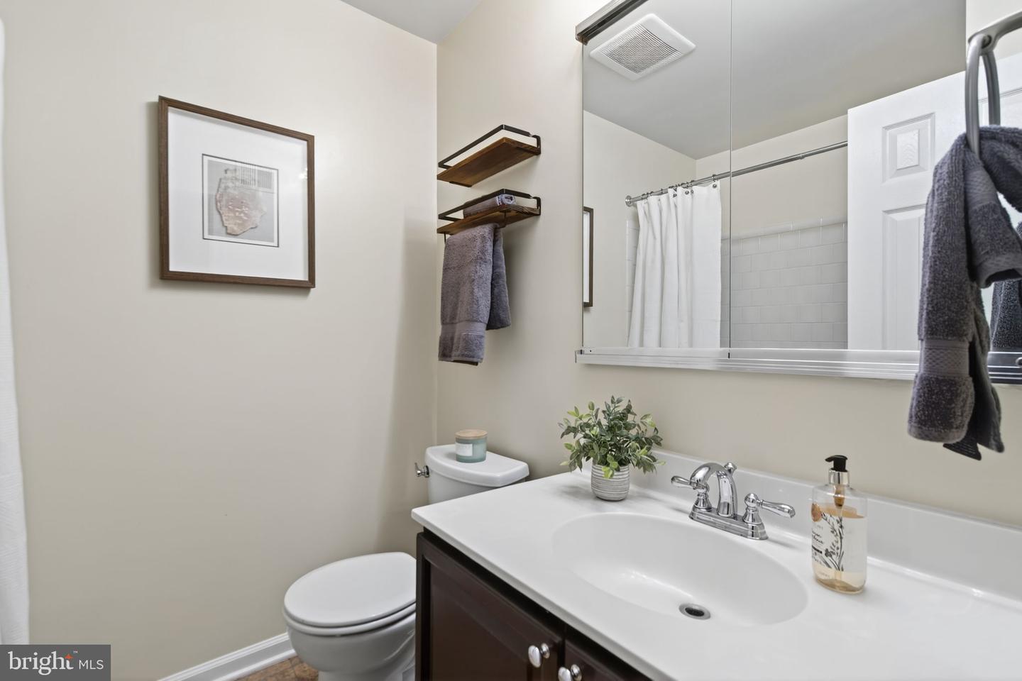 6750 CARDINAL WOODS CT, LORTON, Virginia 22079, 3 Bedrooms Bedrooms, ,2 BathroomsBathrooms,Residential,For sale,6750 CARDINAL WOODS CT,VAFX2258026 MLS # VAFX2258026