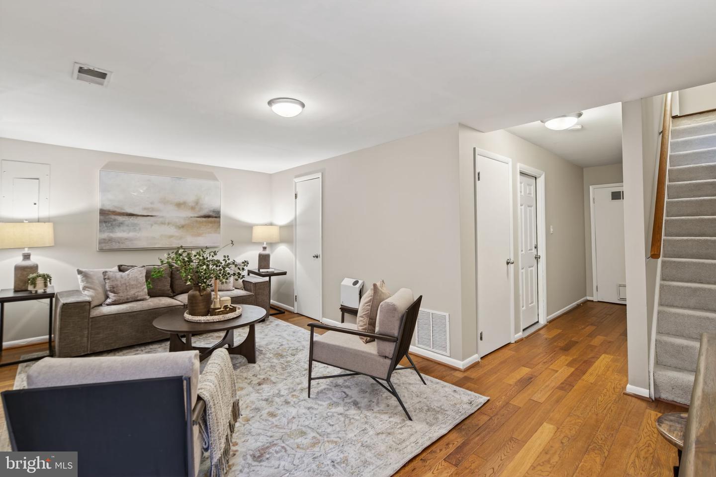 6750 CARDINAL WOODS CT, LORTON, Virginia 22079, 3 Bedrooms Bedrooms, ,2 BathroomsBathrooms,Residential,For sale,6750 CARDINAL WOODS CT,VAFX2258026 MLS # VAFX2258026