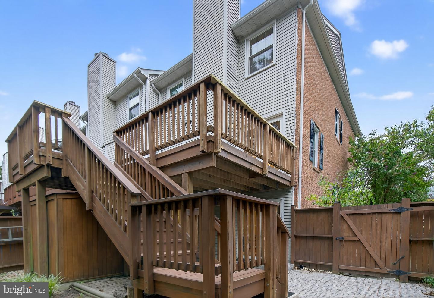 6750 CARDINAL WOODS CT, LORTON, Virginia 22079, 3 Bedrooms Bedrooms, ,2 BathroomsBathrooms,Residential,For sale,6750 CARDINAL WOODS CT,VAFX2258026 MLS # VAFX2258026