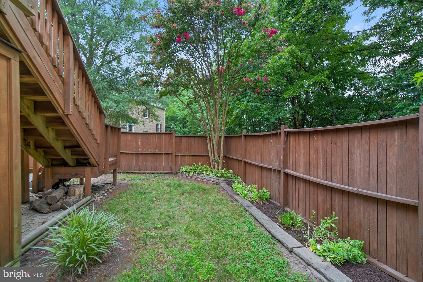 6750 CARDINAL WOODS CT, LORTON, Virginia 22079, 3 Bedrooms Bedrooms, ,2 BathroomsBathrooms,Residential,For sale,6750 CARDINAL WOODS CT,VAFX2258026 MLS # VAFX2258026