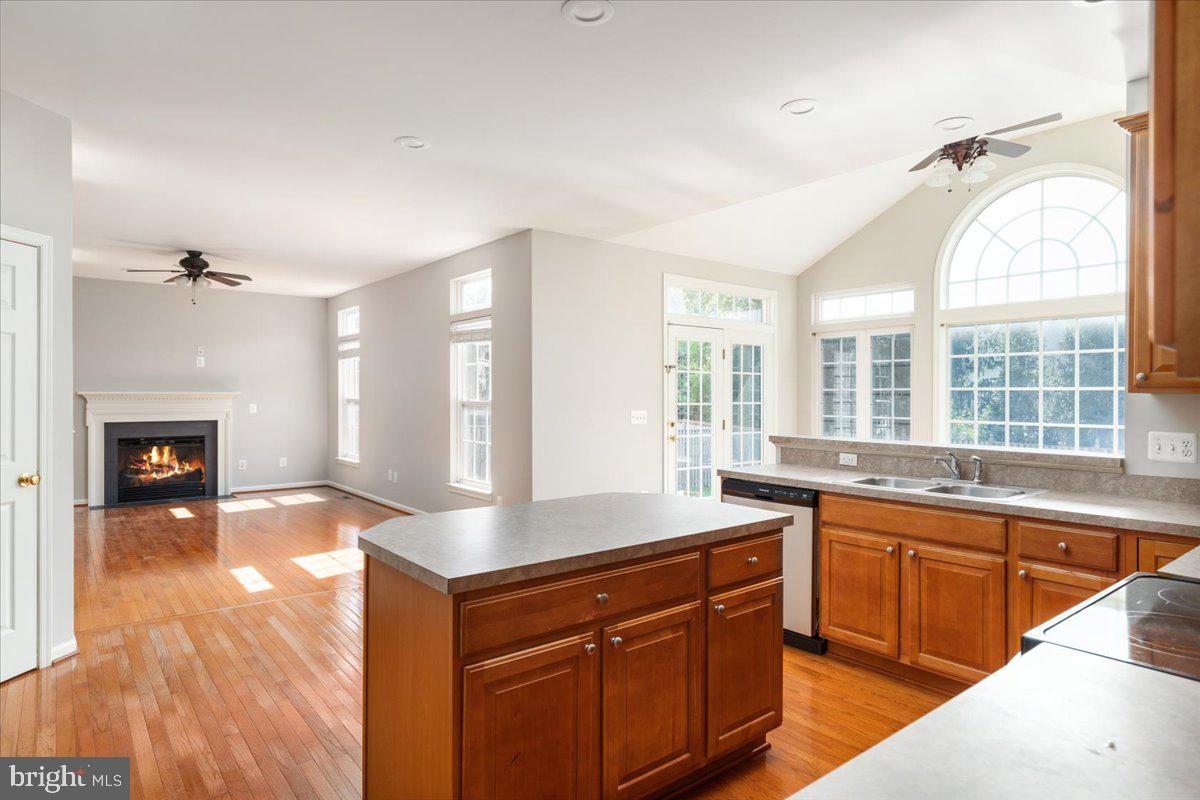 200 STEPHENS RUN ST, STEPHENS CITY, Virginia 22655, 5 Bedrooms Bedrooms, 15 Rooms Rooms,3 BathroomsBathrooms,Residential,For sale,200 STEPHENS RUN ST,VAFV2035748 MLS # VAFV2035748