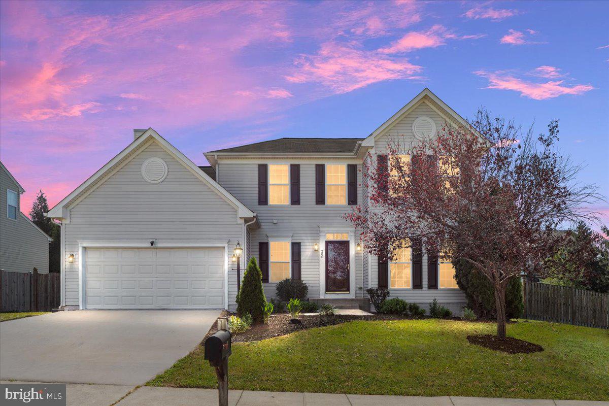 200 STEPHENS RUN ST, STEPHENS CITY, Virginia 22655, 5 Bedrooms Bedrooms, 15 Rooms Rooms,3 BathroomsBathrooms,Residential,For sale,200 STEPHENS RUN ST,VAFV2035748 MLS # VAFV2035748