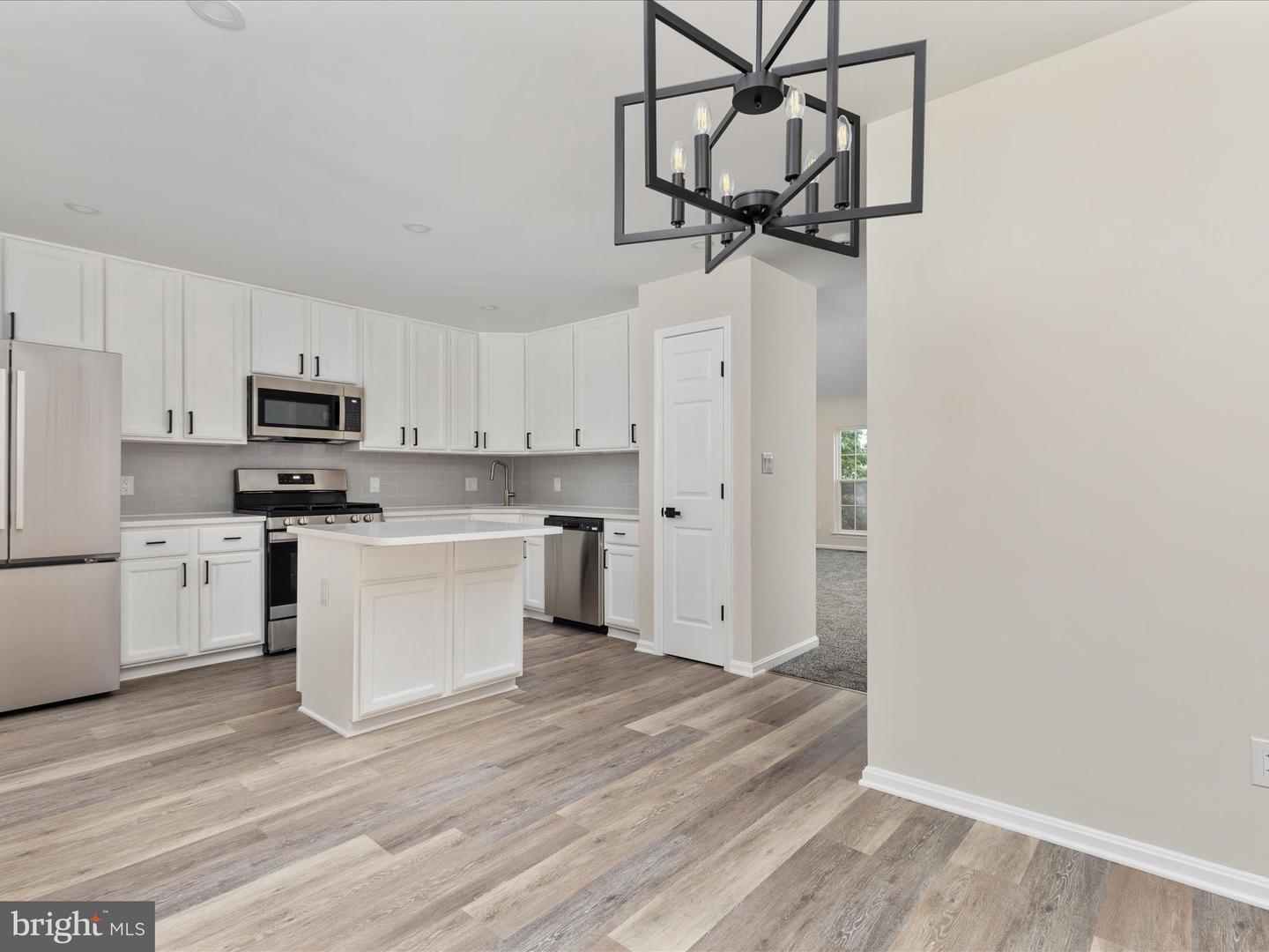 12075 COUNTRY MILL DR, BRISTOW, Virginia 20136, 3 Bedrooms Bedrooms, ,2 BathroomsBathrooms,Residential,For sale,12075 COUNTRY MILL DR,VAPW2100250 MLS # VAPW2100250