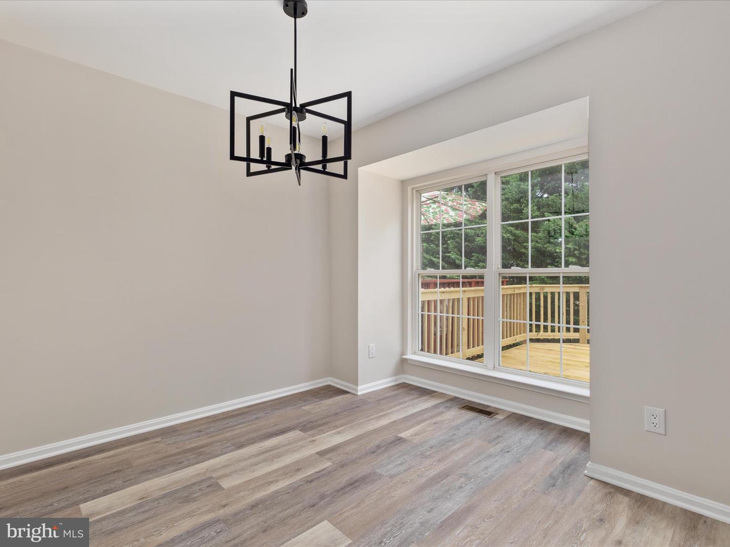 12075 COUNTRY MILL DR, BRISTOW, Virginia 20136, 3 Bedrooms Bedrooms, ,2 BathroomsBathrooms,Residential,For sale,12075 COUNTRY MILL DR,VAPW2100250 MLS # VAPW2100250