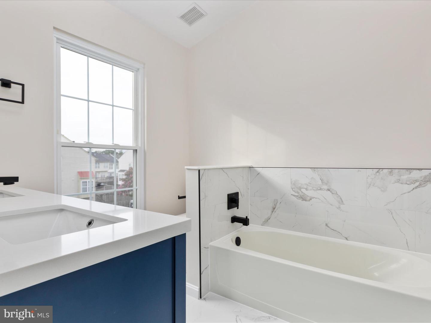 12075 COUNTRY MILL DR, BRISTOW, Virginia 20136, 3 Bedrooms Bedrooms, ,2 BathroomsBathrooms,Residential,For sale,12075 COUNTRY MILL DR,VAPW2100250 MLS # VAPW2100250