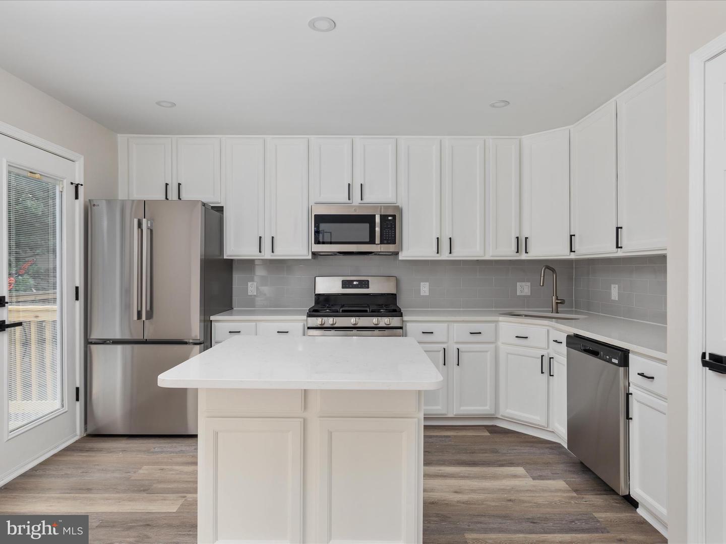 12075 COUNTRY MILL DR, BRISTOW, Virginia 20136, 3 Bedrooms Bedrooms, ,2 BathroomsBathrooms,Residential,For sale,12075 COUNTRY MILL DR,VAPW2100250 MLS # VAPW2100250