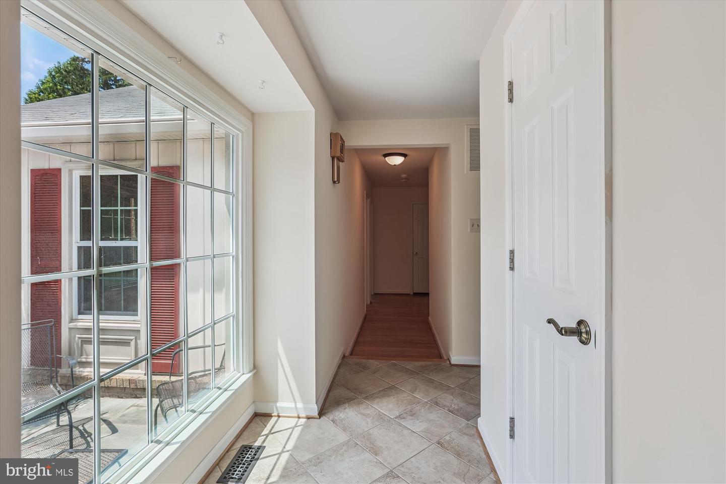 12334 FOLKSTONE DR, HERNDON, Virginia 20171, 5 Bedrooms Bedrooms, 25 Rooms Rooms,4 BathroomsBathrooms,Residential,For sale,12334 FOLKSTONE DR,VAFX2258212 MLS # VAFX2258212