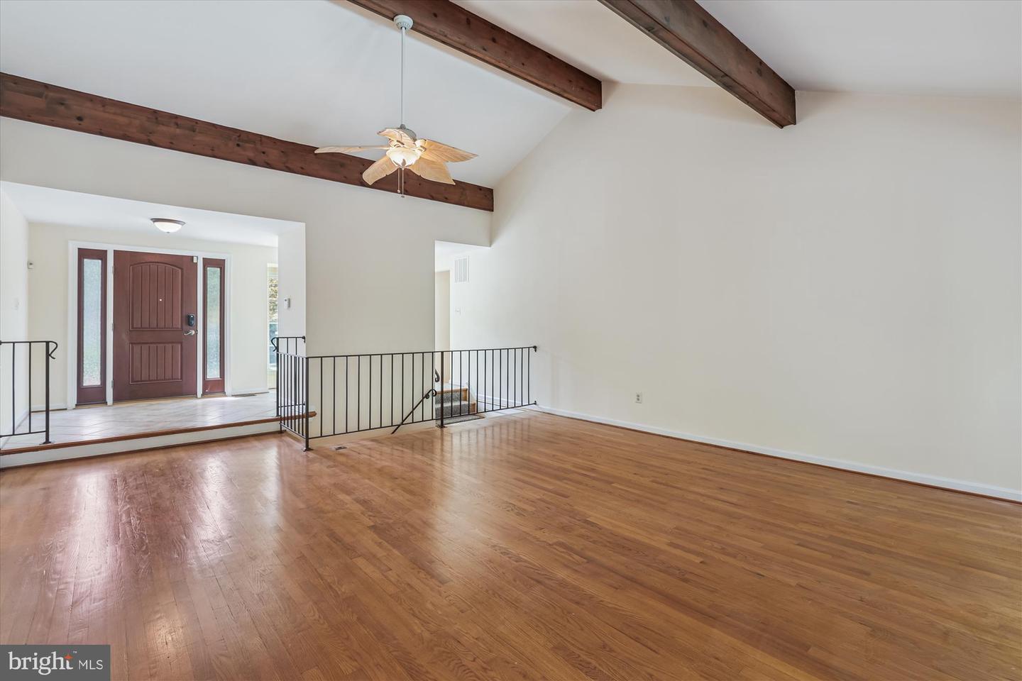 12334 FOLKSTONE DR, HERNDON, Virginia 20171, 5 Bedrooms Bedrooms, 25 Rooms Rooms,4 BathroomsBathrooms,Residential,For sale,12334 FOLKSTONE DR,VAFX2258212 MLS # VAFX2258212