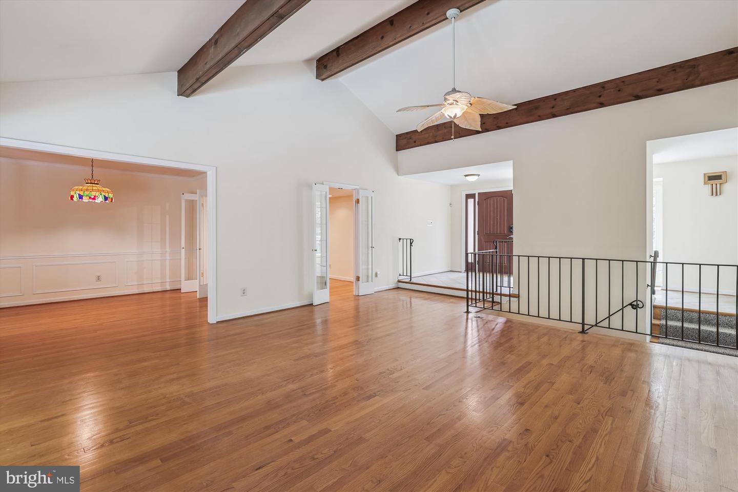 12334 FOLKSTONE DR, HERNDON, Virginia 20171, 5 Bedrooms Bedrooms, 25 Rooms Rooms,4 BathroomsBathrooms,Residential,For sale,12334 FOLKSTONE DR,VAFX2258212 MLS # VAFX2258212