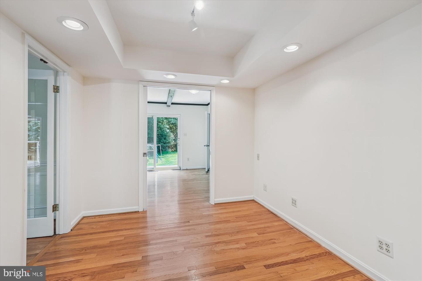 12334 FOLKSTONE DR, HERNDON, Virginia 20171, 5 Bedrooms Bedrooms, 25 Rooms Rooms,4 BathroomsBathrooms,Residential,For sale,12334 FOLKSTONE DR,VAFX2258212 MLS # VAFX2258212