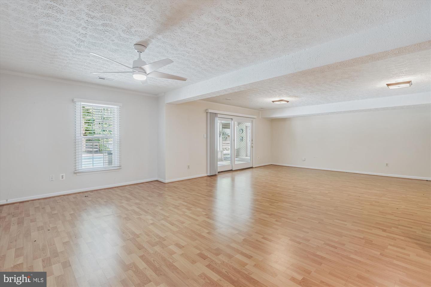 12334 FOLKSTONE DR, HERNDON, Virginia 20171, 5 Bedrooms Bedrooms, 25 Rooms Rooms,4 BathroomsBathrooms,Residential,For sale,12334 FOLKSTONE DR,VAFX2258212 MLS # VAFX2258212