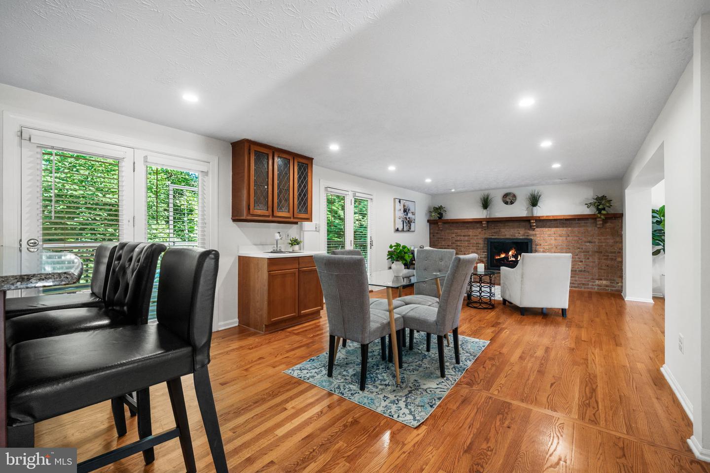 8690 YOUNG CT, SPRINGFIELD, Virginia 22153, 5 Bedrooms Bedrooms, ,3 BathroomsBathrooms,Residential,For sale,8690 YOUNG CT,VAFX2258844 MLS # VAFX2258844