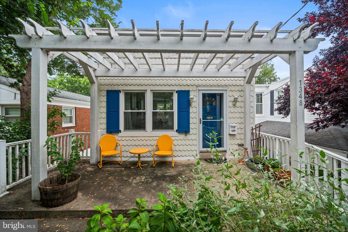 1348 NEWTON ST NE, WASHINGTON, District Of Columbia 20017, 3 Bedrooms Bedrooms, ,2 BathroomsBathrooms,Residential,For sale,1348 NEWTON ST NE,DCDC2213354 MLS # DCDC2213354