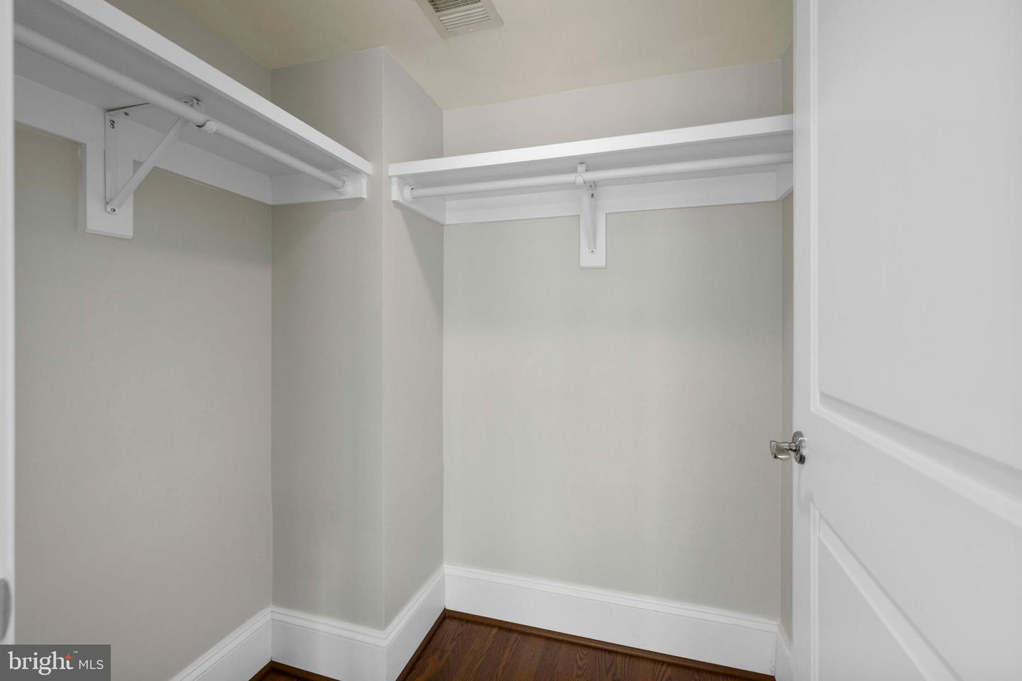 1830 JEFFERSON PL NW #12, WASHINGTON, District Of Columbia 20036, 1 Bedroom Bedrooms, ,2 BathroomsBathrooms,Residential,For sale,1830 JEFFERSON PL NW #12,DCDC2213360 MLS # DCDC2213360