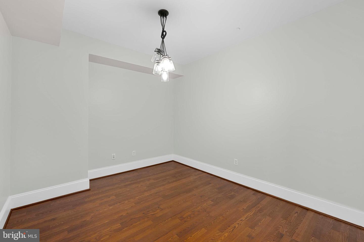 1830 JEFFERSON PL NW #12, WASHINGTON, District Of Columbia 20036, 1 Bedroom Bedrooms, ,2 BathroomsBathrooms,Residential,For sale,1830 JEFFERSON PL NW #12,DCDC2213360 MLS # DCDC2213360