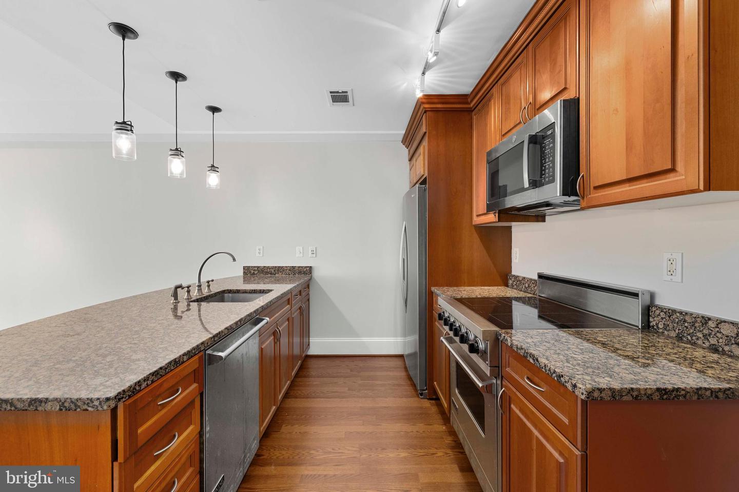 1830 JEFFERSON PL NW #12, WASHINGTON, District Of Columbia 20036, 1 Bedroom Bedrooms, ,2 BathroomsBathrooms,Residential,For sale,1830 JEFFERSON PL NW #12,DCDC2213360 MLS # DCDC2213360