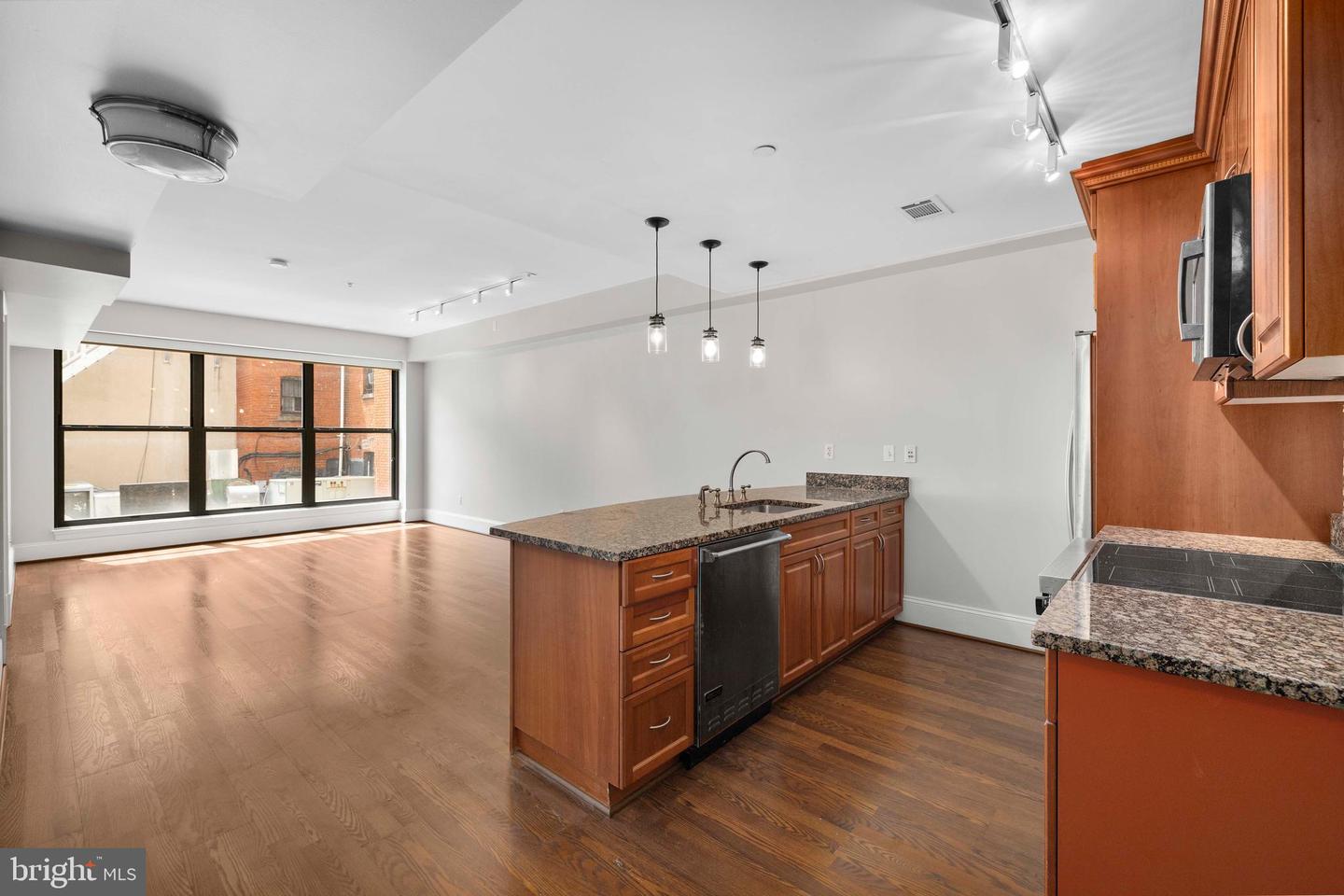 1830 JEFFERSON PL NW #12, WASHINGTON, District Of Columbia 20036, 1 Bedroom Bedrooms, ,2 BathroomsBathrooms,Residential,For sale,1830 JEFFERSON PL NW #12,DCDC2213360 MLS # DCDC2213360