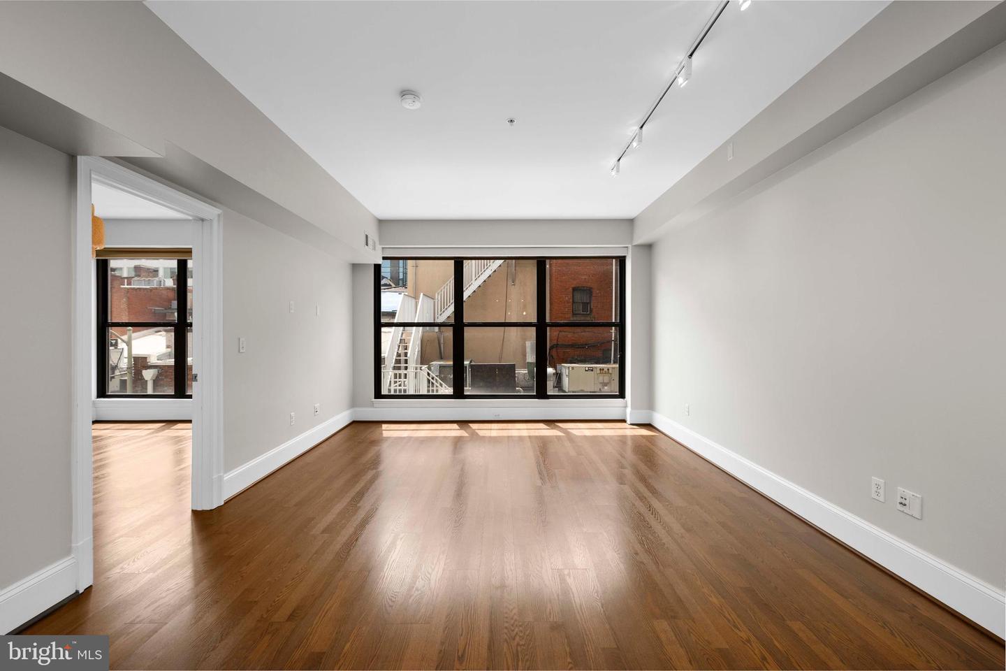 1830 JEFFERSON PL NW #12, WASHINGTON, District Of Columbia 20036, 1 Bedroom Bedrooms, ,2 BathroomsBathrooms,Residential,For sale,1830 JEFFERSON PL NW #12,DCDC2213360 MLS # DCDC2213360