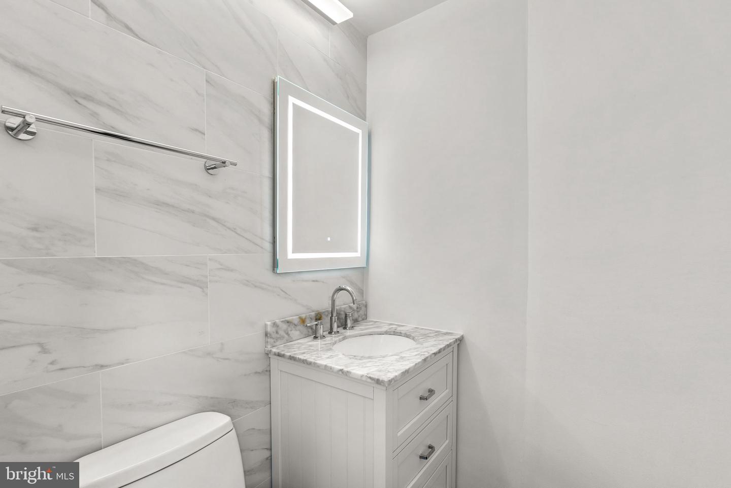 4740 CONNECTICUT AVE NW #803, WASHINGTON, District Of Columbia 20008, 2 Bedrooms Bedrooms, ,2 BathroomsBathrooms,Residential,For sale,4740 CONNECTICUT AVE NW #803,DCDC2213590 MLS # DCDC2213590