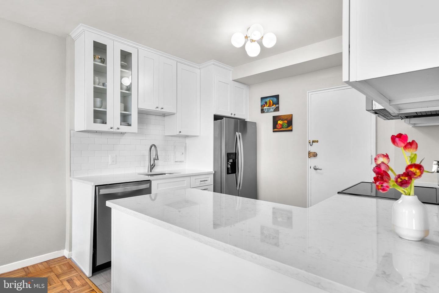 4740 CONNECTICUT AVE NW #803, WASHINGTON, District Of Columbia 20008, 2 Bedrooms Bedrooms, ,2 BathroomsBathrooms,Residential,For sale,4740 CONNECTICUT AVE NW #803,DCDC2213590 MLS # DCDC2213590