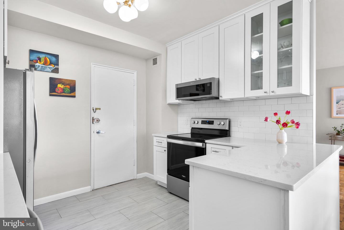 4740 CONNECTICUT AVE NW #803, WASHINGTON, District Of Columbia 20008, 2 Bedrooms Bedrooms, ,2 BathroomsBathrooms,Residential,For sale,4740 CONNECTICUT AVE NW #803,DCDC2213590 MLS # DCDC2213590