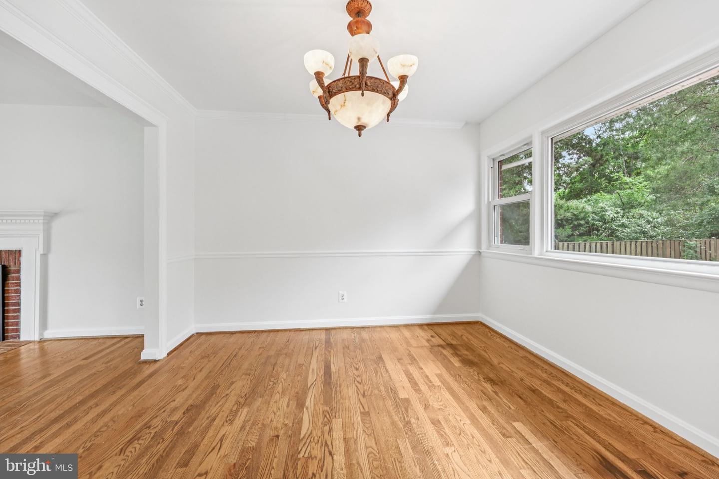 8401 FELTON LN, ALEXANDRIA, Virginia 22308, 4 Bedrooms Bedrooms, 7 Rooms Rooms,3 BathroomsBathrooms,Residential,For sale,8401 FELTON LN,VAFX2259342 MLS # VAFX2259342