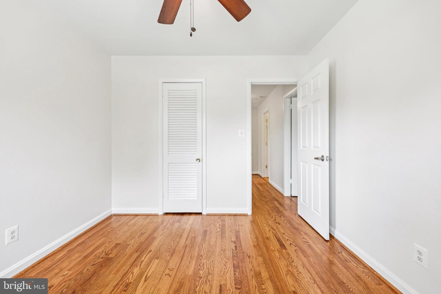 8401 FELTON LN, ALEXANDRIA, Virginia 22308, 4 Bedrooms Bedrooms, 7 Rooms Rooms,3 BathroomsBathrooms,Residential,For sale,8401 FELTON LN,VAFX2259342 MLS # VAFX2259342