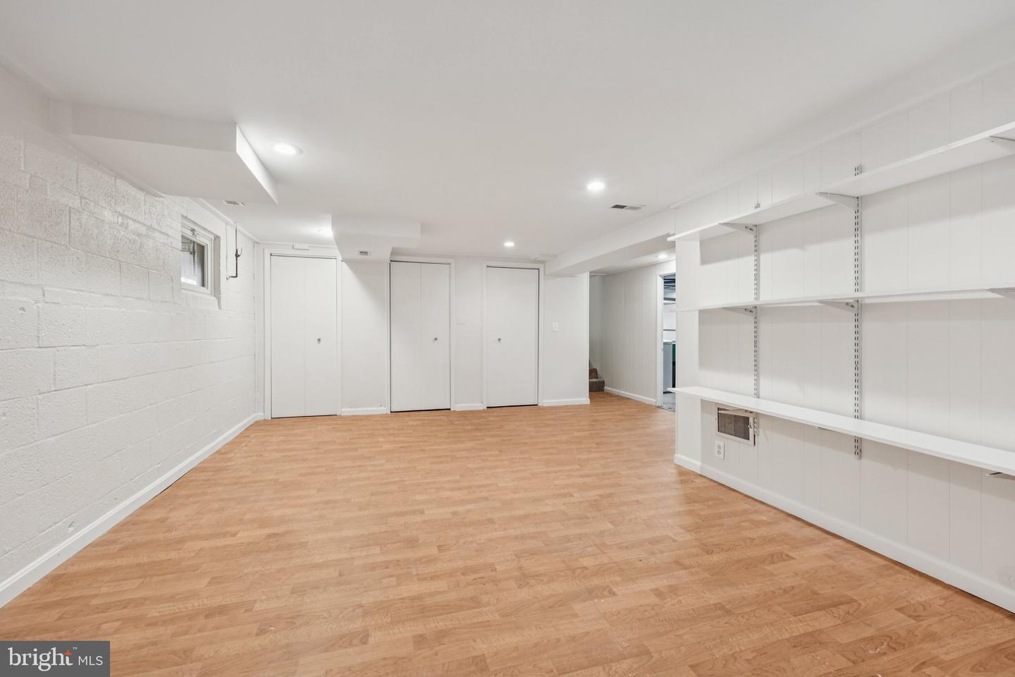 8401 FELTON LN, ALEXANDRIA, Virginia 22308, 4 Bedrooms Bedrooms, 7 Rooms Rooms,3 BathroomsBathrooms,Residential,For sale,8401 FELTON LN,VAFX2259342 MLS # VAFX2259342