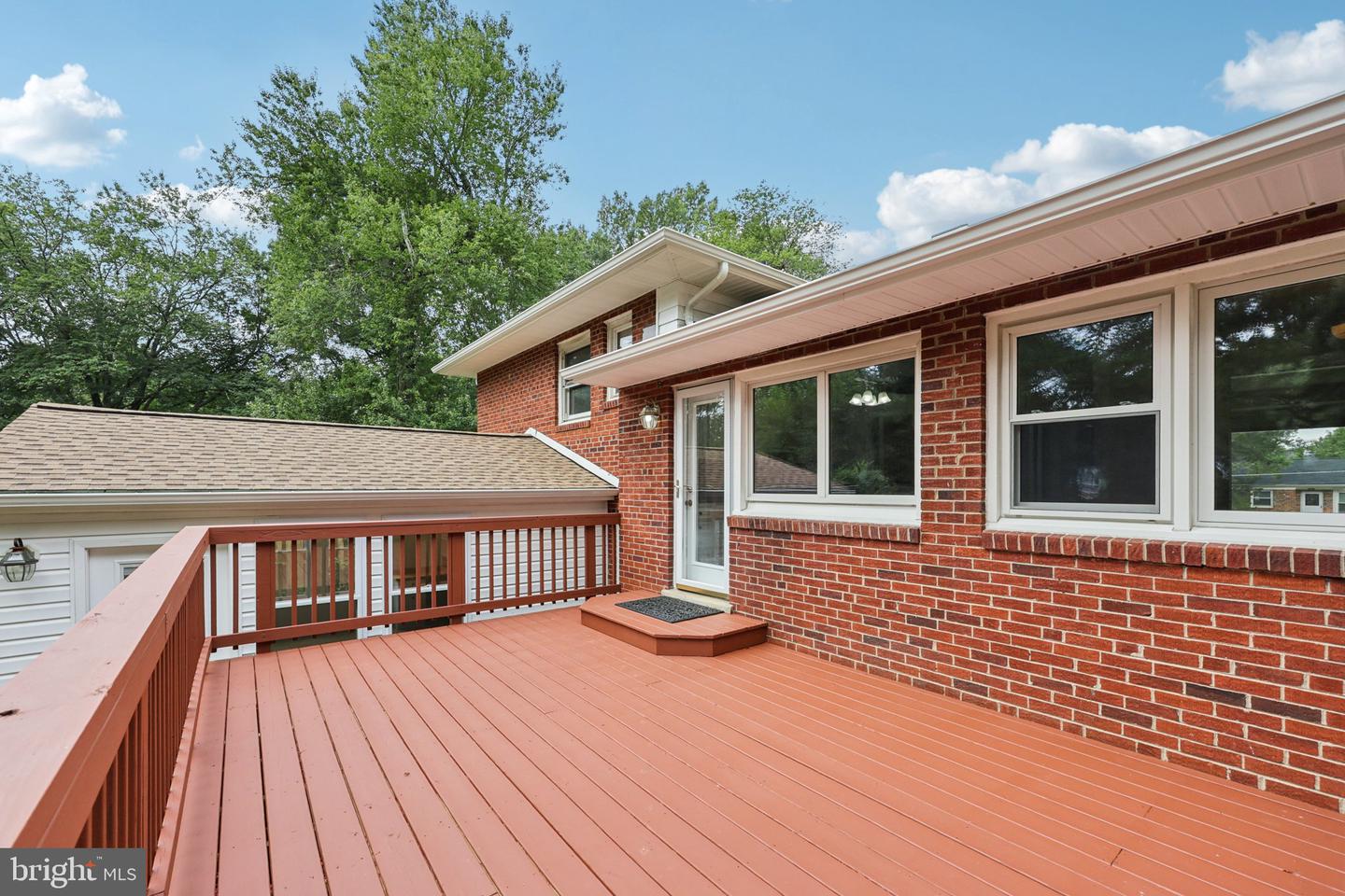 8401 FELTON LN, ALEXANDRIA, Virginia 22308, 4 Bedrooms Bedrooms, 7 Rooms Rooms,3 BathroomsBathrooms,Residential,For sale,8401 FELTON LN,VAFX2259342 MLS # VAFX2259342