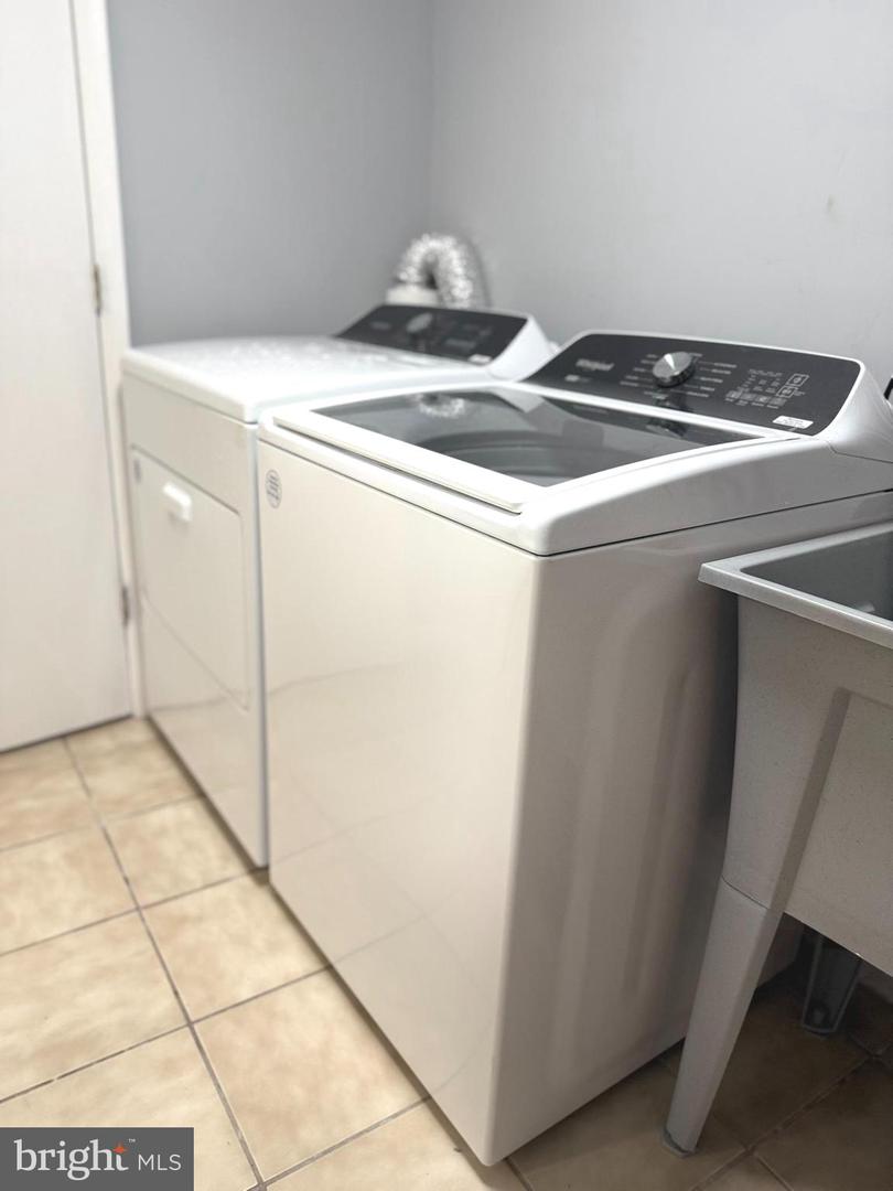 2838 MYRTLE AVE NE, WASHINGTON, District Of Columbia 20018, 4 Bedrooms Bedrooms, ,2 BathroomsBathrooms,Residential,For sale,2838 MYRTLE AVE NE,DCDC2213846 MLS # DCDC2213846