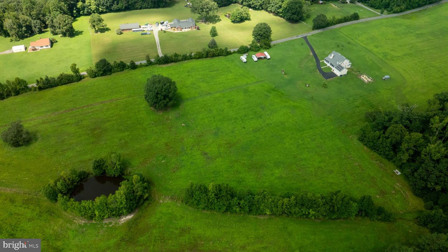 16233 BULLOCKS RD, WOODFORD, Virginia 22580, 7 Bedrooms Bedrooms, 11 Rooms Rooms,4 BathroomsBathrooms,Residential,For sale,16233 BULLOCKS RD,VACV2008628 MLS # VACV2008628