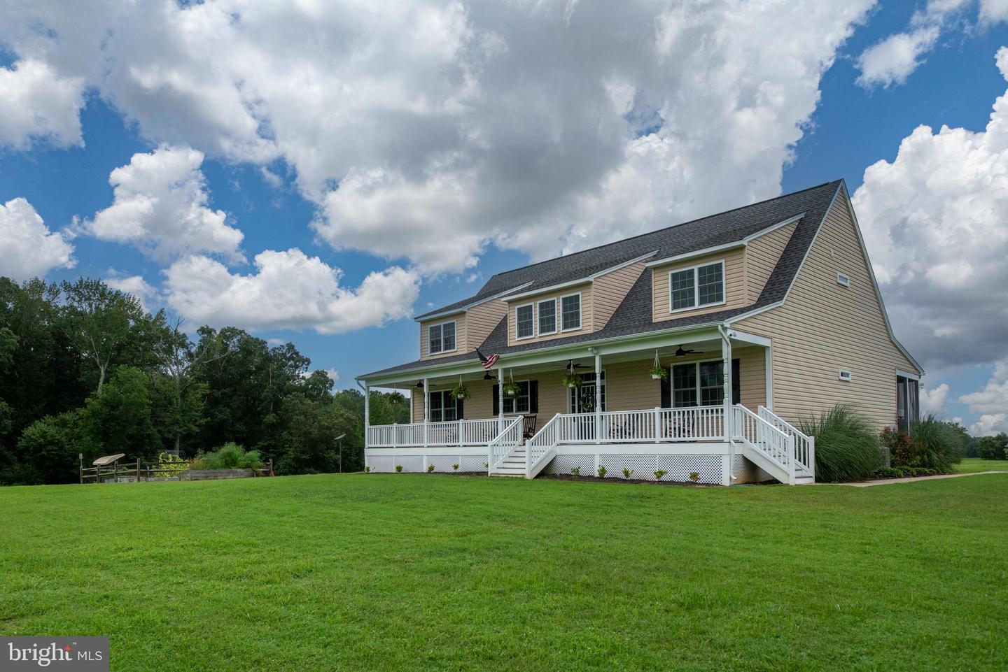 16233 BULLOCKS RD, WOODFORD, Virginia 22580, 7 Bedrooms Bedrooms, 11 Rooms Rooms,4 BathroomsBathrooms,Residential,For sale,16233 BULLOCKS RD,VACV2008628 MLS # VACV2008628