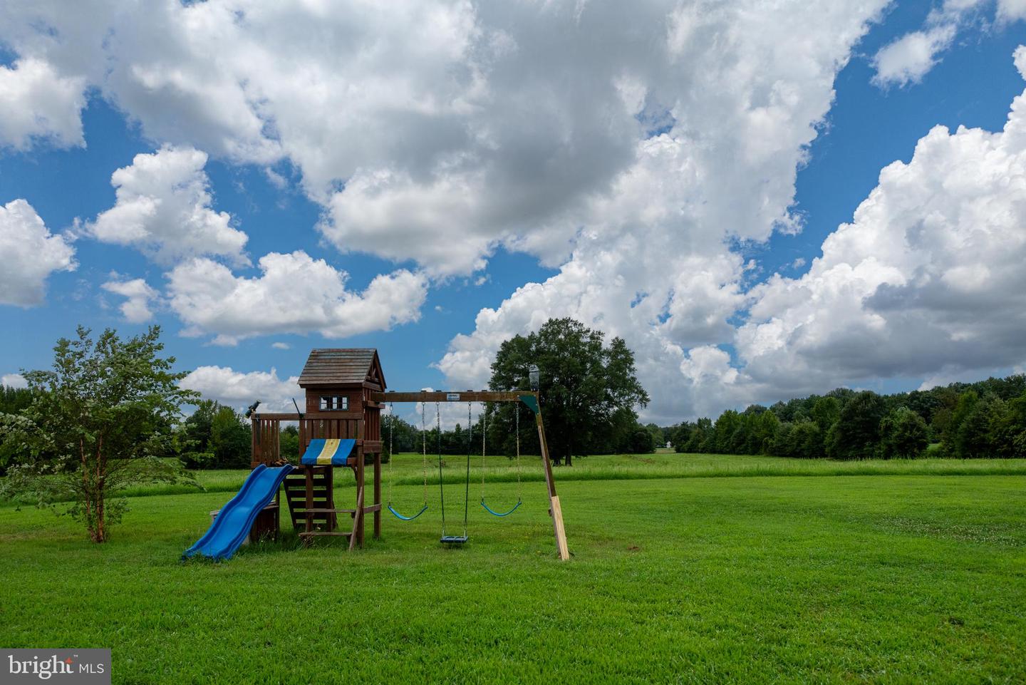 16233 BULLOCKS RD, WOODFORD, Virginia 22580, 7 Bedrooms Bedrooms, 11 Rooms Rooms,4 BathroomsBathrooms,Residential,For sale,16233 BULLOCKS RD,VACV2008628 MLS # VACV2008628