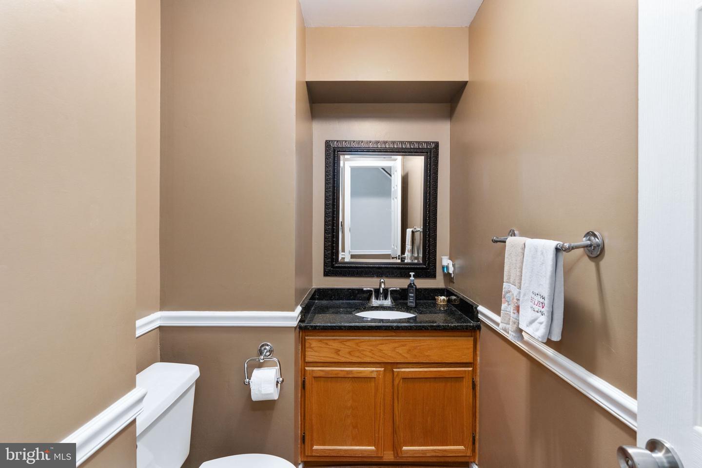 6 AMBER CT, FREDERICKSBURG, Virginia 22406, 5 Bedrooms Bedrooms, ,3 BathroomsBathrooms,Residential,For sale,6 AMBER CT,VAST2041584 MLS # VAST2041584