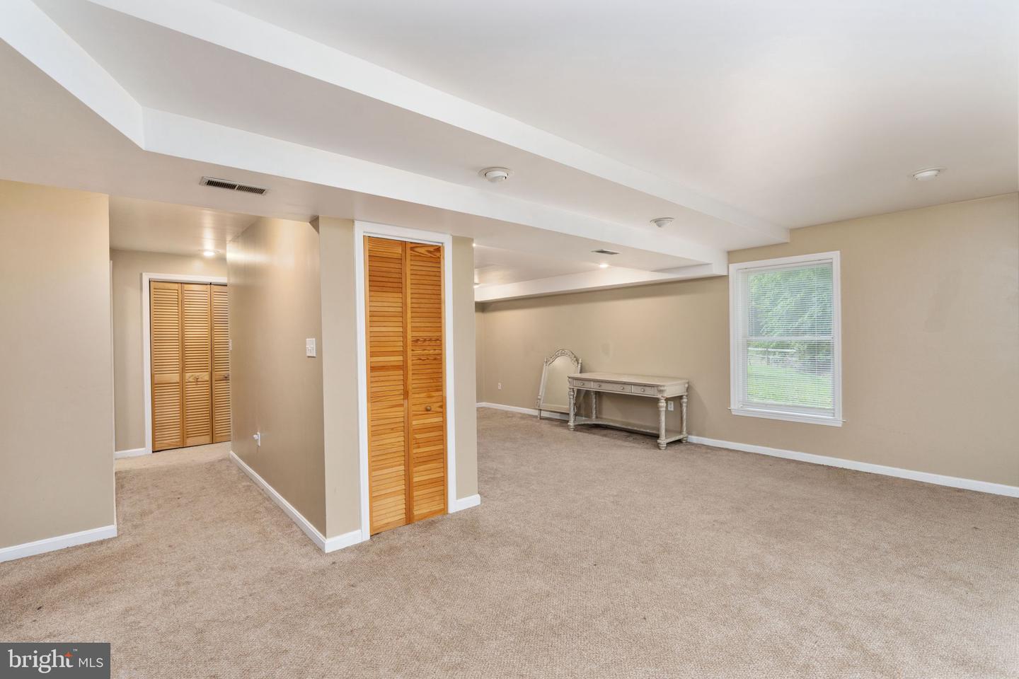 6 AMBER CT, FREDERICKSBURG, Virginia 22406, 5 Bedrooms Bedrooms, ,3 BathroomsBathrooms,Residential,For sale,6 AMBER CT,VAST2041584 MLS # VAST2041584