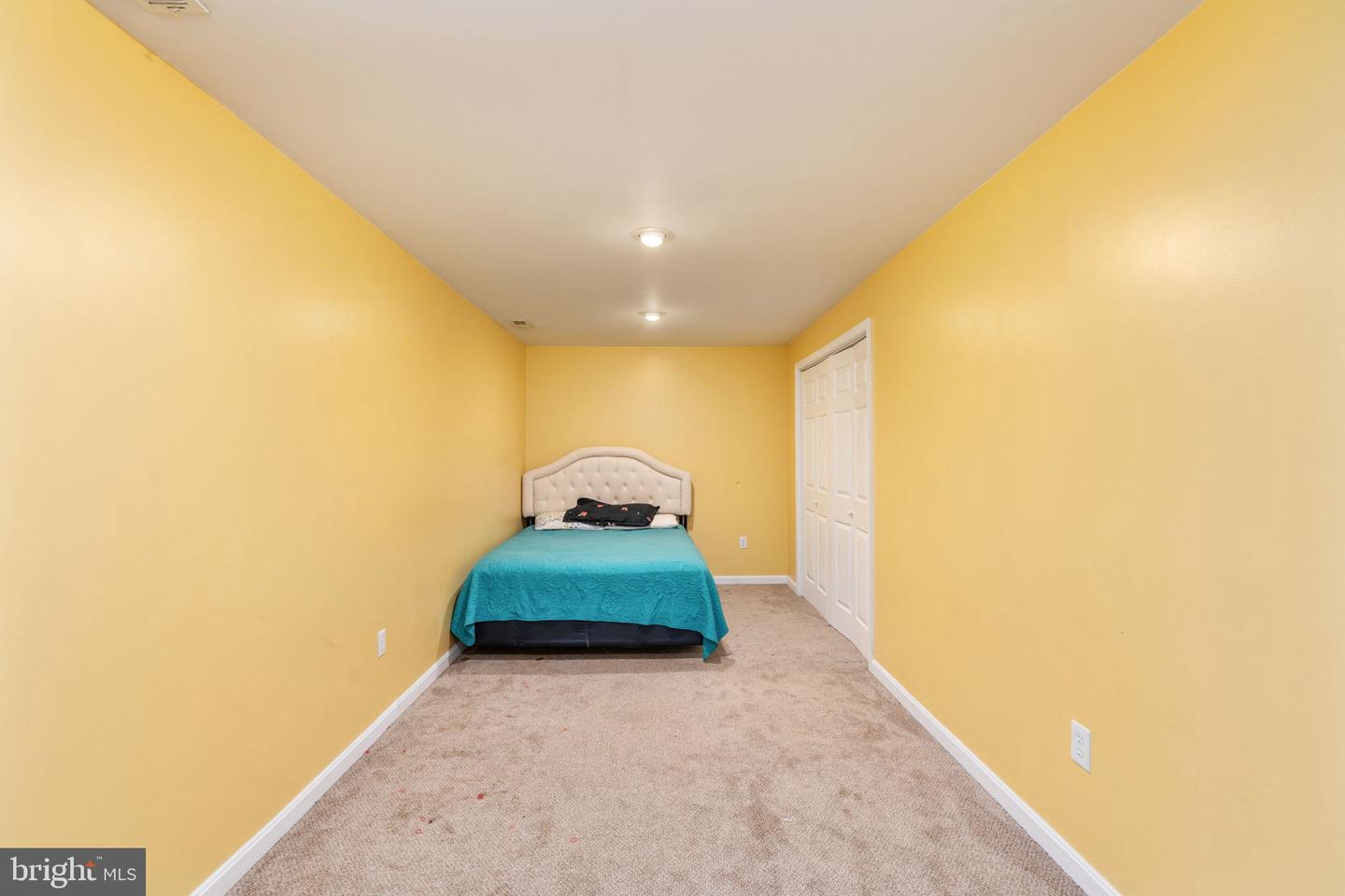 6 AMBER CT, FREDERICKSBURG, Virginia 22406, 5 Bedrooms Bedrooms, ,3 BathroomsBathrooms,Residential,For sale,6 AMBER CT,VAST2041584 MLS # VAST2041584