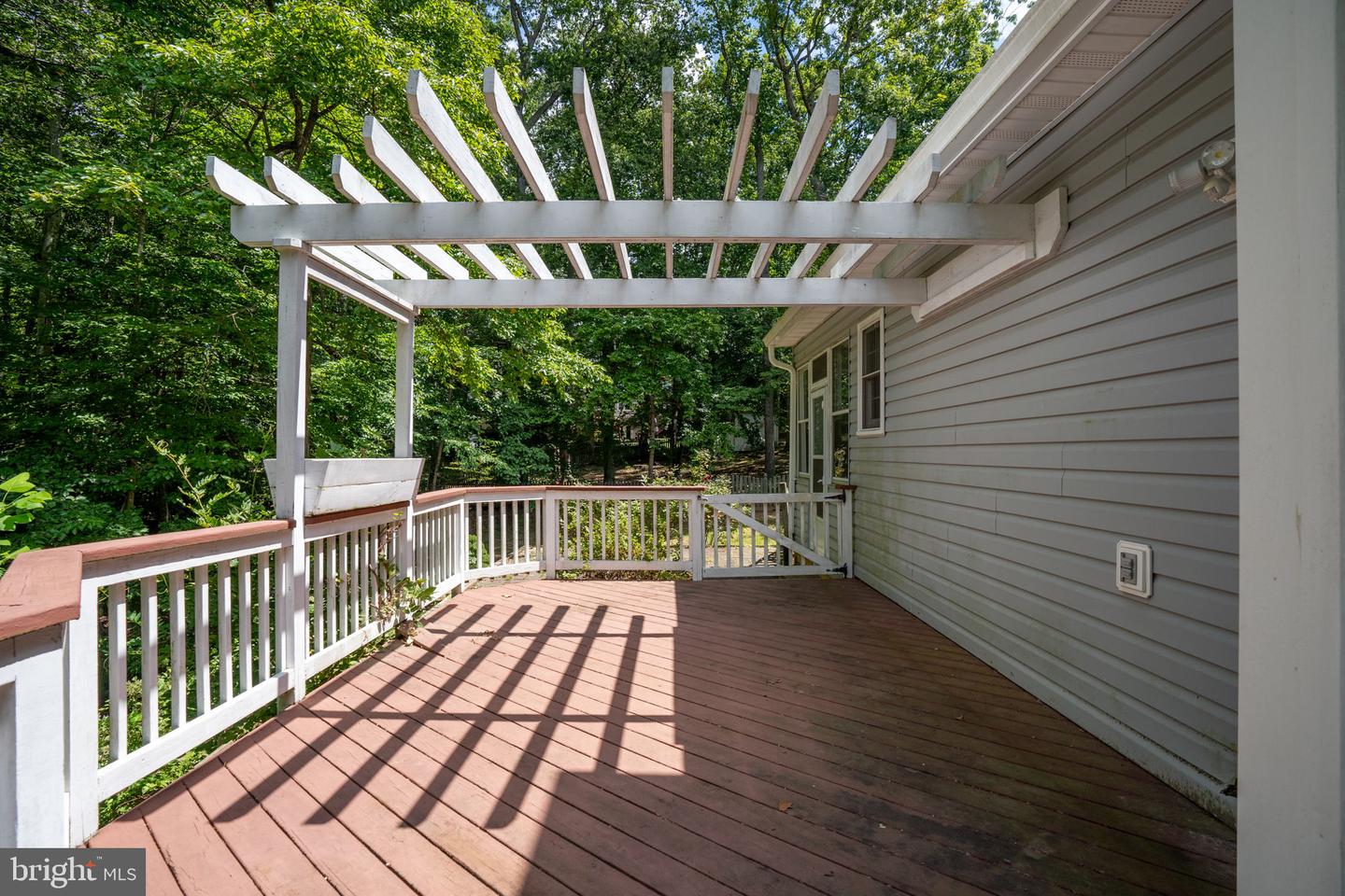 6 AMBER CT, FREDERICKSBURG, Virginia 22406, 5 Bedrooms Bedrooms, ,3 BathroomsBathrooms,Residential,For sale,6 AMBER CT,VAST2041584 MLS # VAST2041584