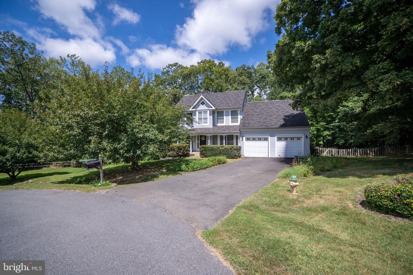 6 AMBER CT, FREDERICKSBURG, Virginia 22406, 5 Bedrooms Bedrooms, ,3 BathroomsBathrooms,Residential,For sale,6 AMBER CT,VAST2041584 MLS # VAST2041584