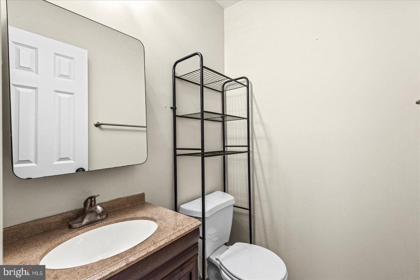 15630 WEATHERVANE TRL #630, WOODBRIDGE, Virginia 22191, 2 Bedrooms Bedrooms, ,1 BathroomBathrooms,Residential,For sale,15630 WEATHERVANE TRL #630,VAPW2101244 MLS # VAPW2101244