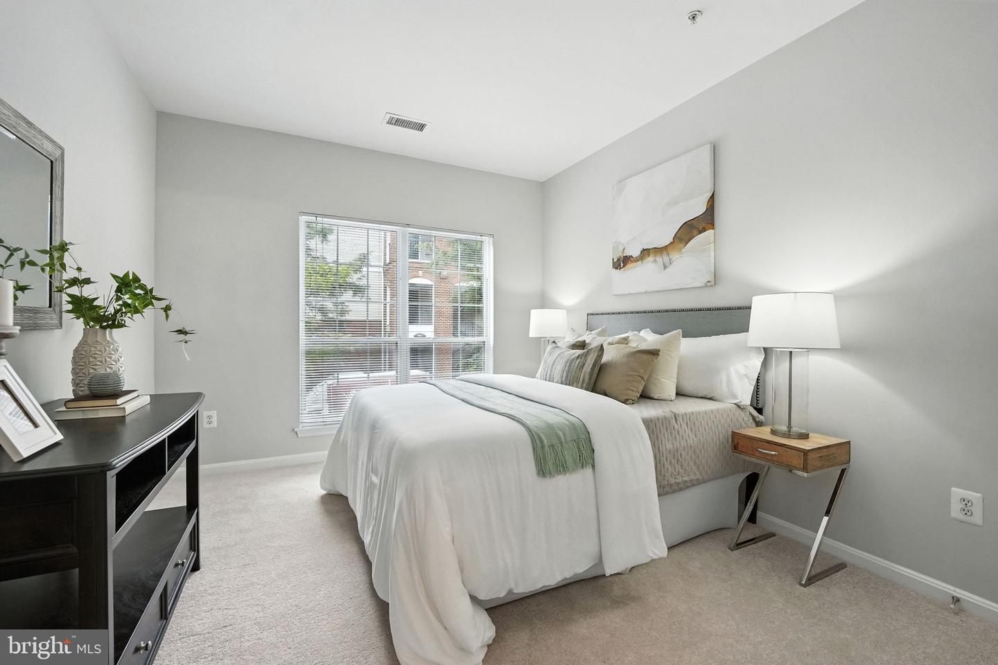 4854 EISENHOWER AVE #248, ALEXANDRIA, Virginia 22304, 2 Bedrooms Bedrooms, ,1 BathroomBathrooms,Residential,For sale,4854 EISENHOWER AVE #248,VAAX2048448 MLS # VAAX2048448