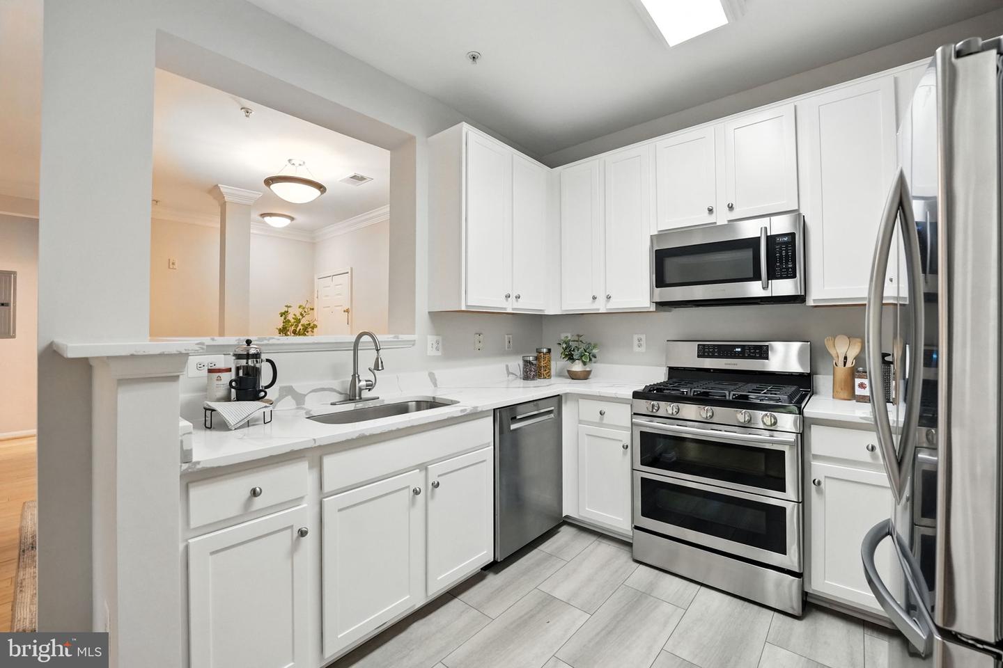 4854 EISENHOWER AVE #248, ALEXANDRIA, Virginia 22304, 2 Bedrooms Bedrooms, ,1 BathroomBathrooms,Residential,For sale,4854 EISENHOWER AVE #248,VAAX2048448 MLS # VAAX2048448