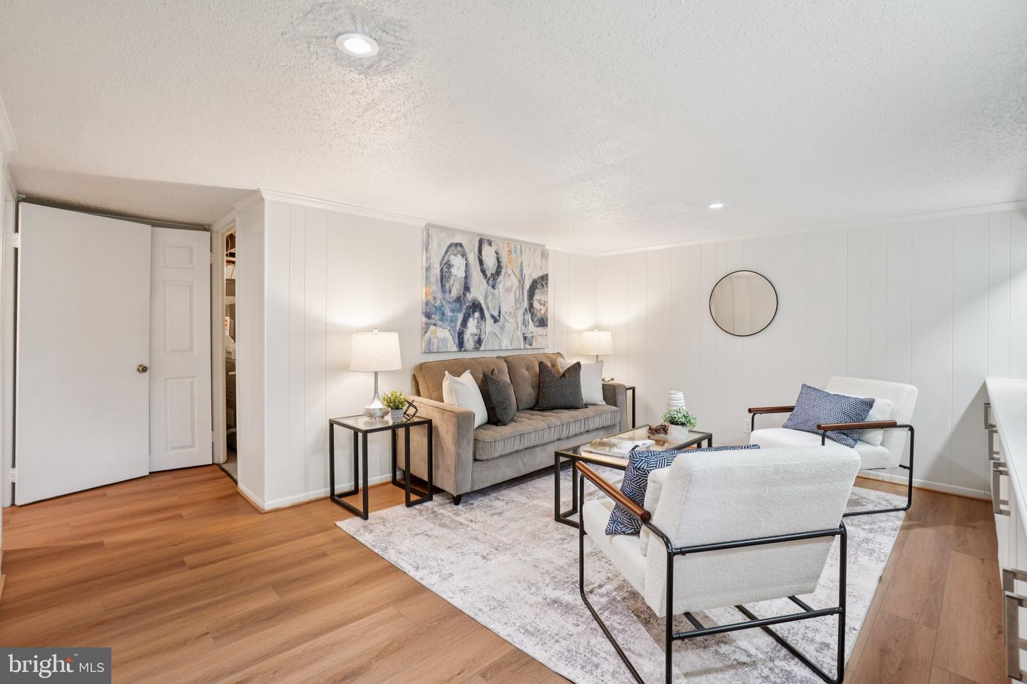 2824 S ABINGDON ST #A2, ARLINGTON, Virginia 22206, 3 Bedrooms Bedrooms, ,2 BathroomsBathrooms,Residential,For sale,2824 S ABINGDON ST #A2,VAAR2062024 MLS # VAAR2062024